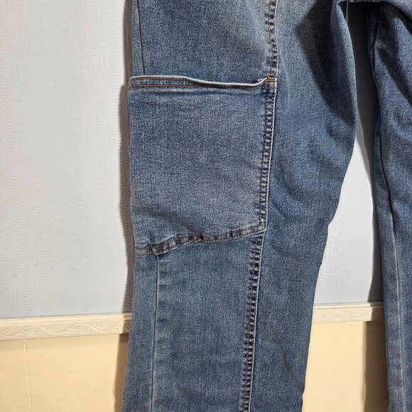 Celebrity Pink Regeneration 9/29 Light Wash Denim Blue Cargo Bootcut Jeans(Flaw) - Picture 8 of 13